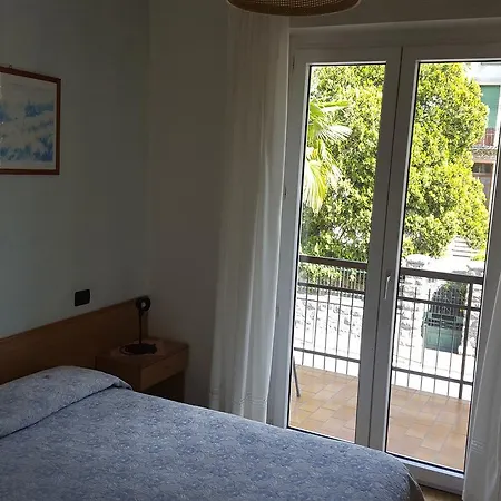 Ξενοδοχείο Firenze 2*