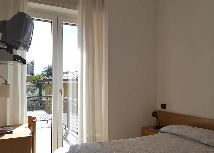 Ξενοδοχείο Firenze 2*